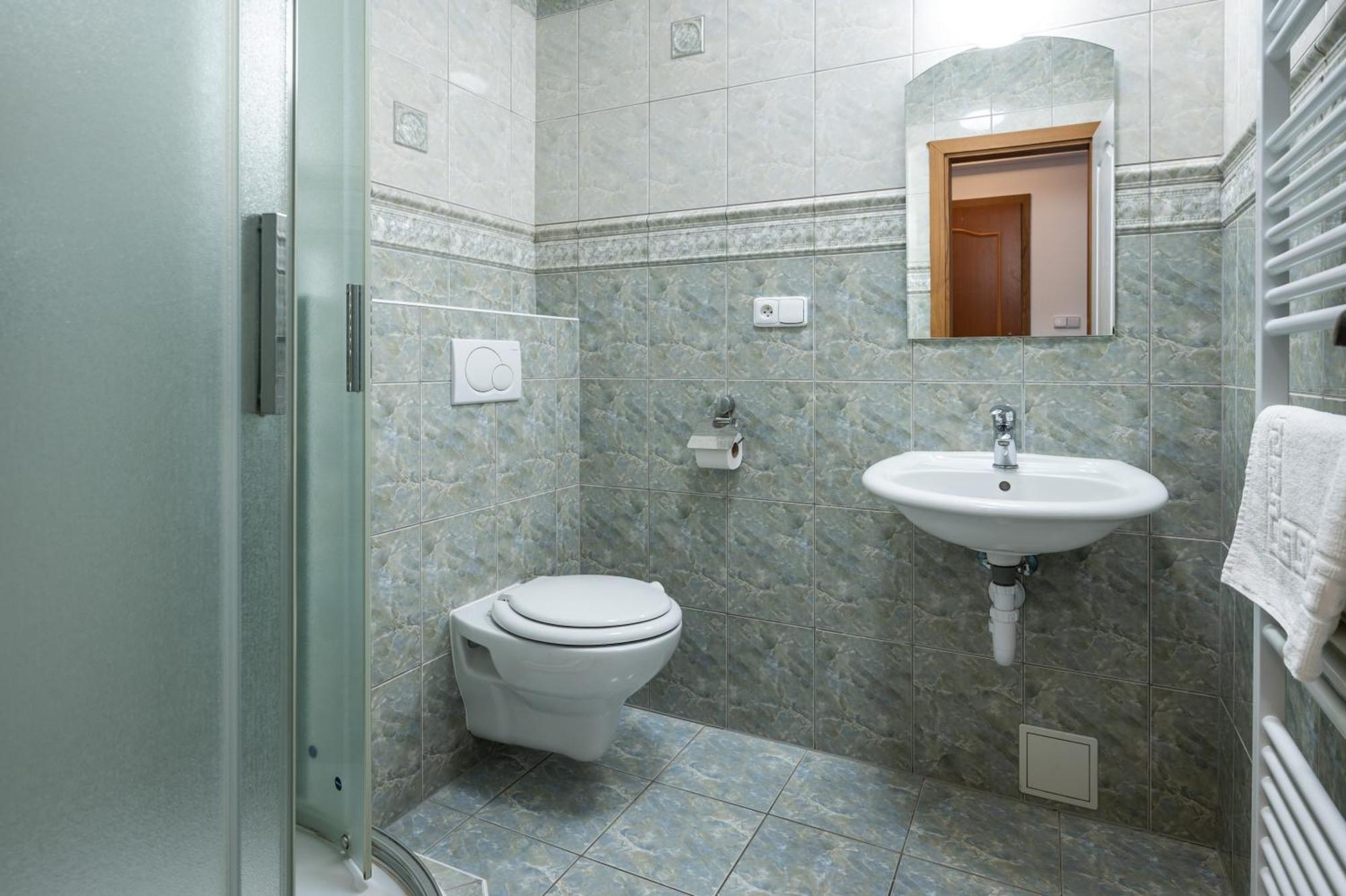 Valassky Hotel A Pivni Lazne Ogar Luhačovice Extérieur photo