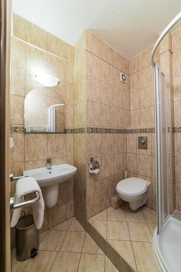 Valassky Hotel A Pivni Lazne Ogar Luhačovice Extérieur photo